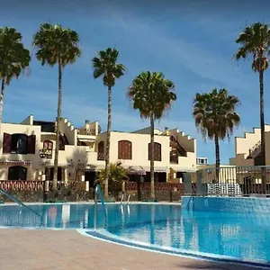https://studio-tagoro.adeje-hotels.com